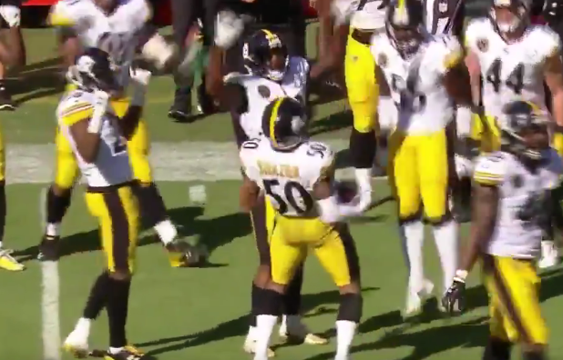 Ryan Shazier mocks Ray Lewis by doing his signature dance after INT (VIDEO)