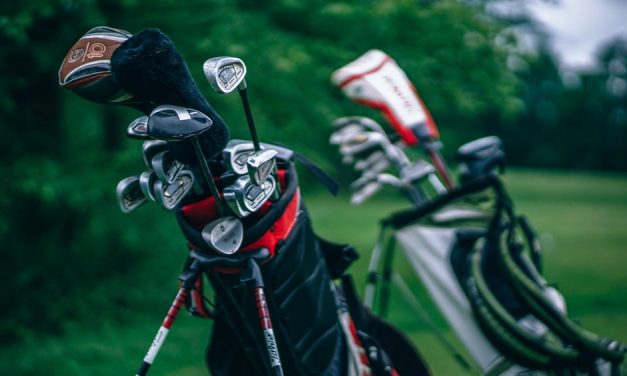 Golf Gear: 5 Must-Have Items to Carry in Your Golf Bag at All Times