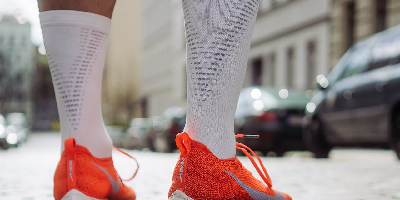 6 Benefits of Compression Socks for Post Workout Recovery 