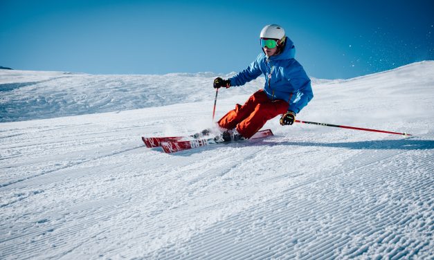 4 things to look for when buying ski clothes